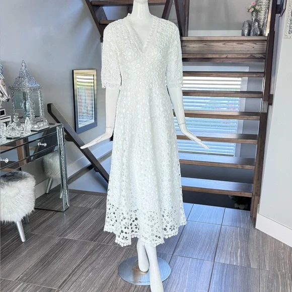 New π Lime Green Tiered Ruffled Dress - Picture 15 of 17